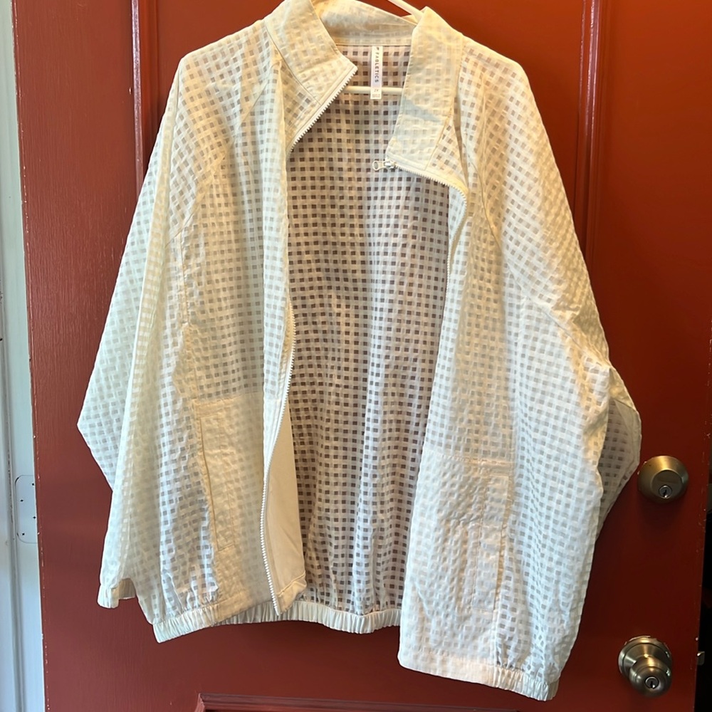 Fabletics windbreaker jacket size XXL with checkered pattern